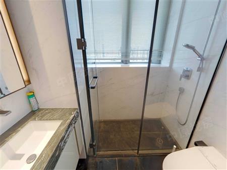 临海揽山御园-卫生间