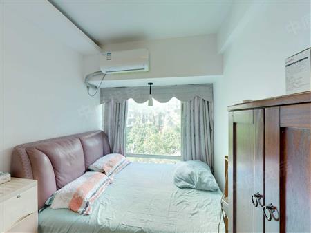 信义假日名城(五期A逸翠园)-次卧