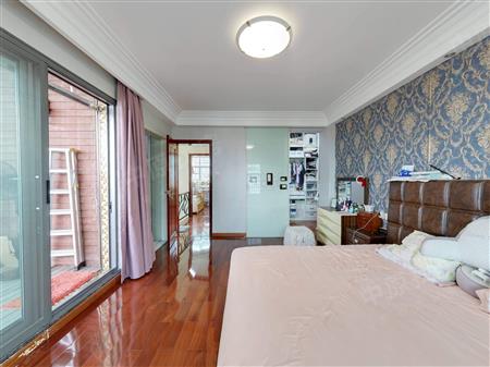 鹏兴花园（一期）-主卧