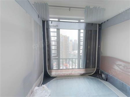 流塘阳光花园-次卧