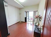 百仕达花园五期(乐湖)-主卧