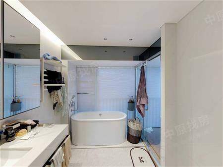 溪山美地园-卫生间