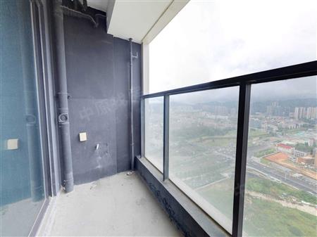 深城投中城花园-阳台