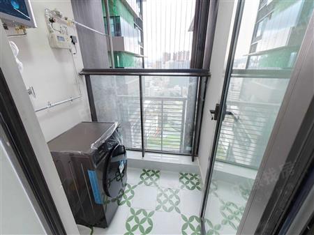 益田御龙天地华府二期-阳台