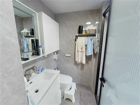 壹成中心璞誉府-卫生间