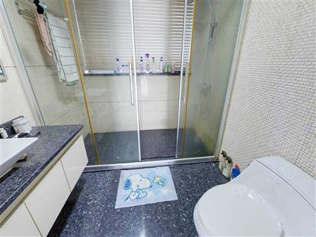 奥林华府-卫生间