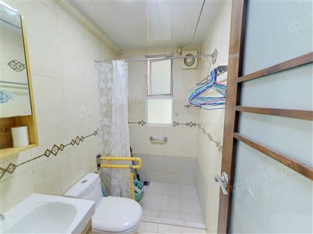 蔚蓝海岸社区首期-卫生间