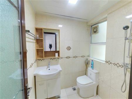 蔚蓝海岸社区首期-卫生间