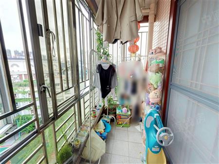 百仕达花园一期-阳台