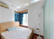 彩世界家园-主卧