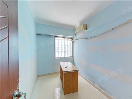 新安湖商业城新鹏苑-次卧