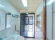 潜龙曼海宁花园（南区）-卫生间