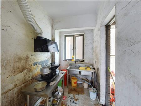 潜龙曼海宁花园（南区）-厨房