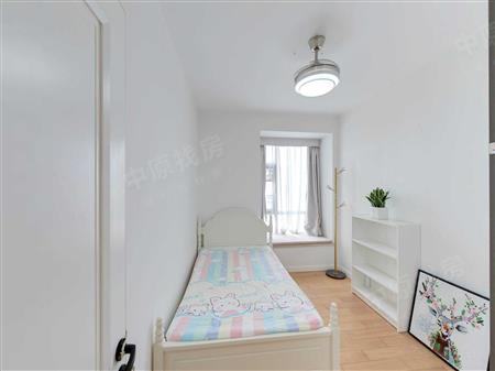 锦绣花园二期-次卧