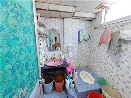 宝兴花园-卫生间