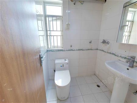 桐景花园-卫生间