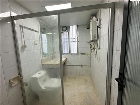 金盾花园-卫生间