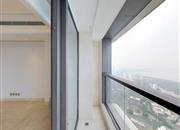 东海国际公寓-阳台