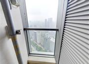 东海国际公寓-阳台