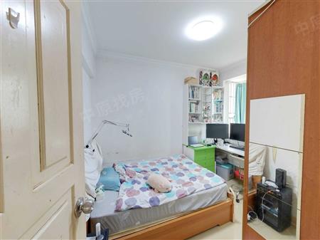 旭仕达名苑-次卧