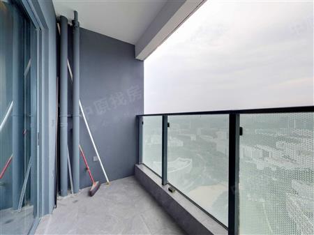 宝能城花园-阳台