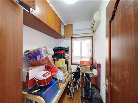 锦绣花园二期-次卧