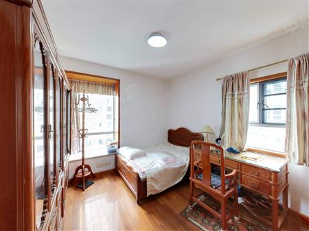 锦绣花园二期-次卧