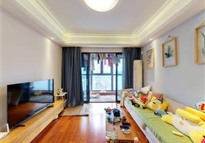 笋盘，坂田地铁口，次新社区，高赠送，保养好，业主急卖