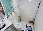 金色华府-卫生间