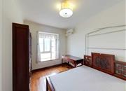 丰泽湖山庄-次卧