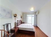 丰泽湖山庄-主卧