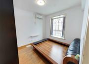 新安湖花园（二期）-主卧