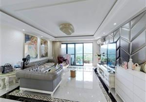 精装修五房，云顶道，电梯直接入户，高端豪宅。