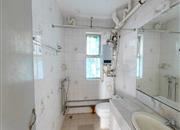 华裕花园-卫生间