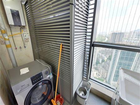 东海国际公寓-阳台