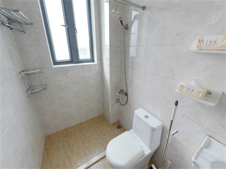 名门华府-卫生间