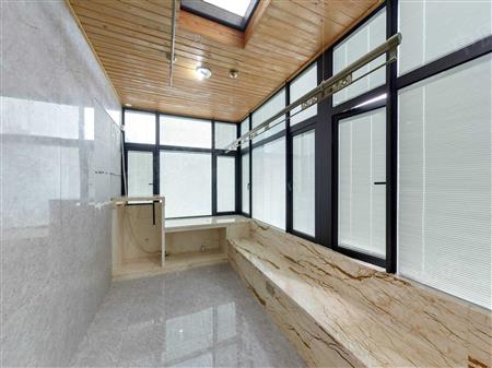 深业紫麟山-阳台