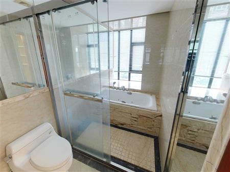 深业紫麟山-卫生间