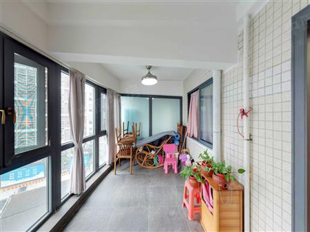 金港盛世华庭-阳台