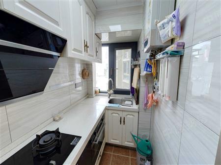 金港盛世华庭-厨房