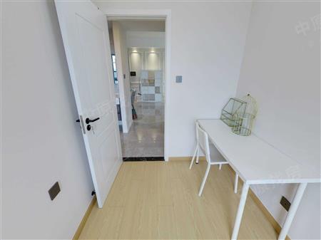 深铁阅山境花园-次卧