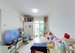 青春庭园超高使用率，70年产权红本房，业主诚心出售