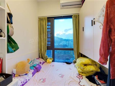 东方盛世花园(二期)-次卧