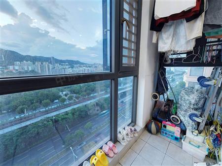 东方盛世花园(二期)-阳台