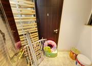 东海国际公寓-阳台