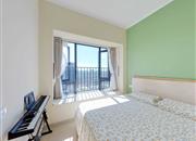 深城投中城花园-主卧