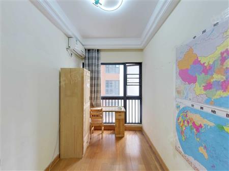 佳兆业城市广场（一期）-次卧