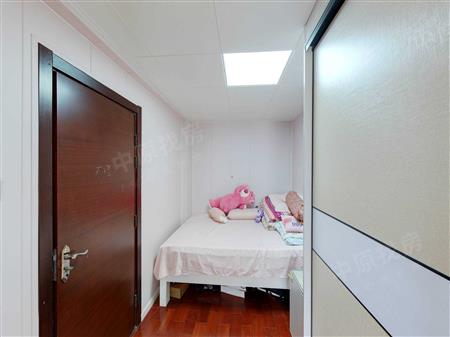 花语岸花园-次卧