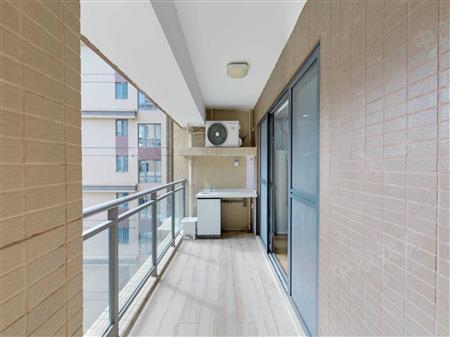 勤诚达22世纪二期-阳台