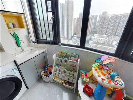 龙珠花园（C区）-阳台